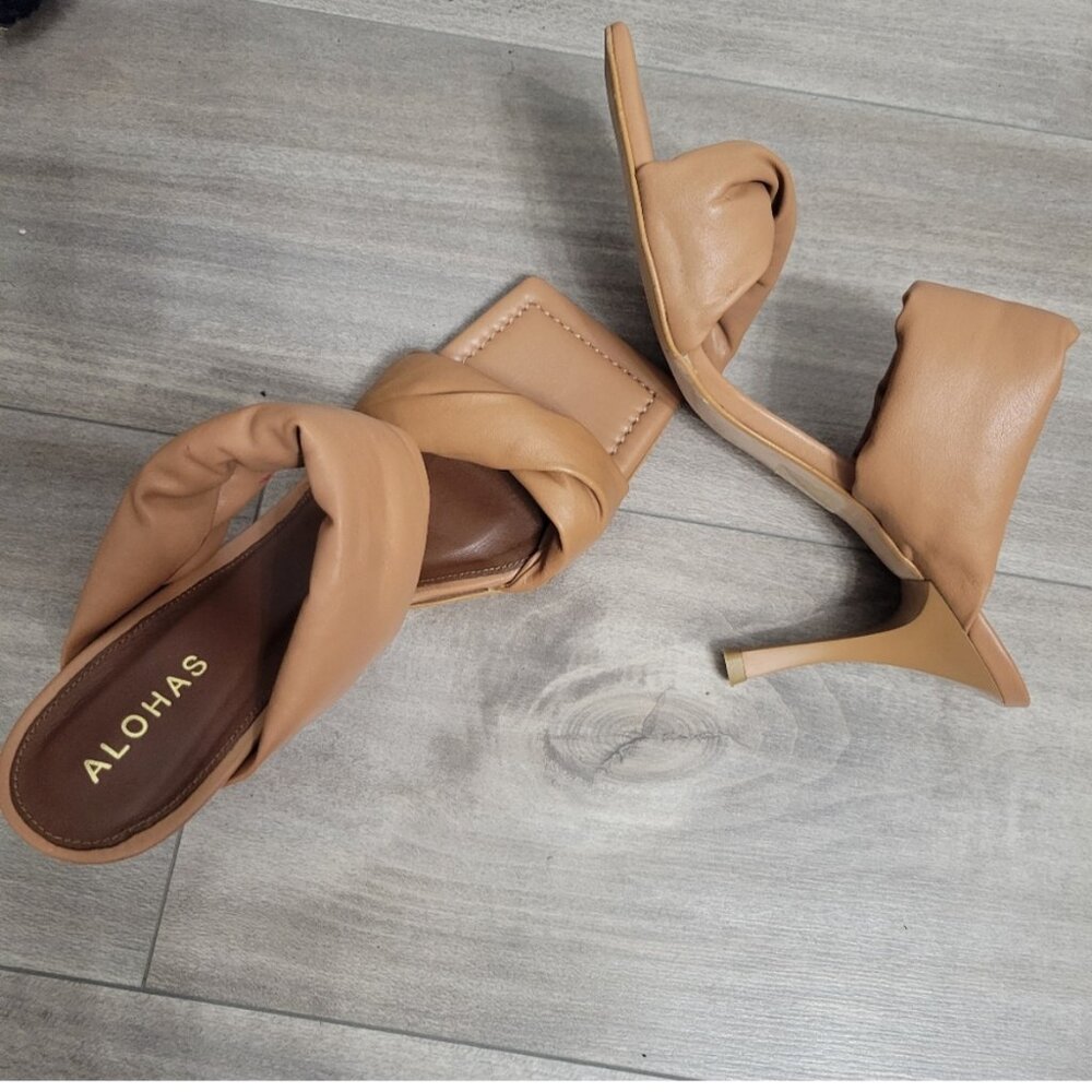 ALOHAS Twist Strap Mules Camel Leather Square Toe Heel Size 40 - Picture 2 of 3
